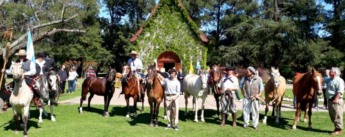 Por María, con el Padre y de a caballo