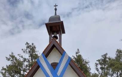 “Desciende Madre, quédate con nosotros”